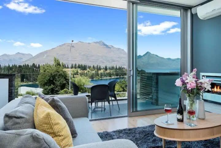 Luxury Lake View - 1 Bedroom Queenstown Bagian luar foto