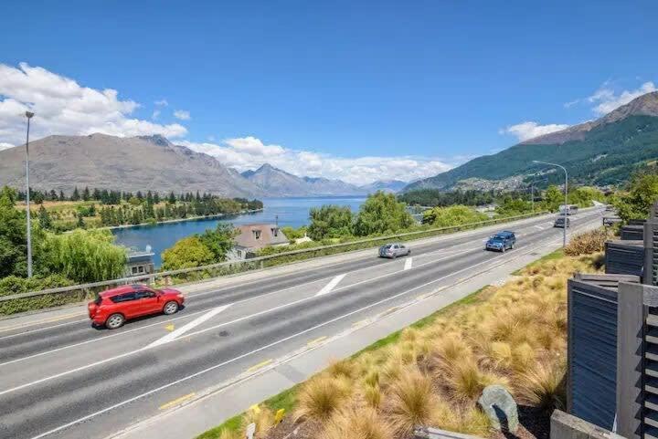Luxury Lake View - 1 Bedroom Queenstown Bagian luar foto
